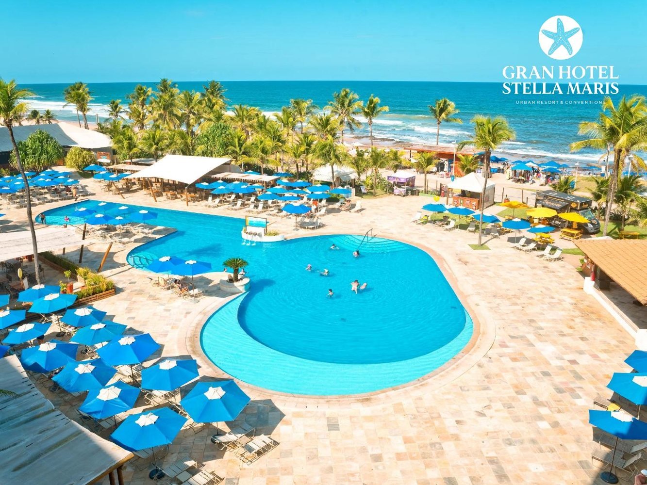 Piscina e praia de Stella Maris